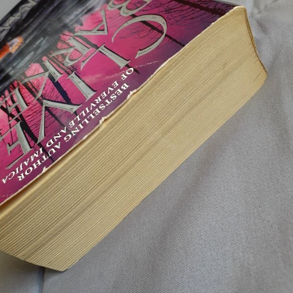 Sacrament By Clive Barker Vintage 1997 Paperback Book Horror - Picture 5 of 14